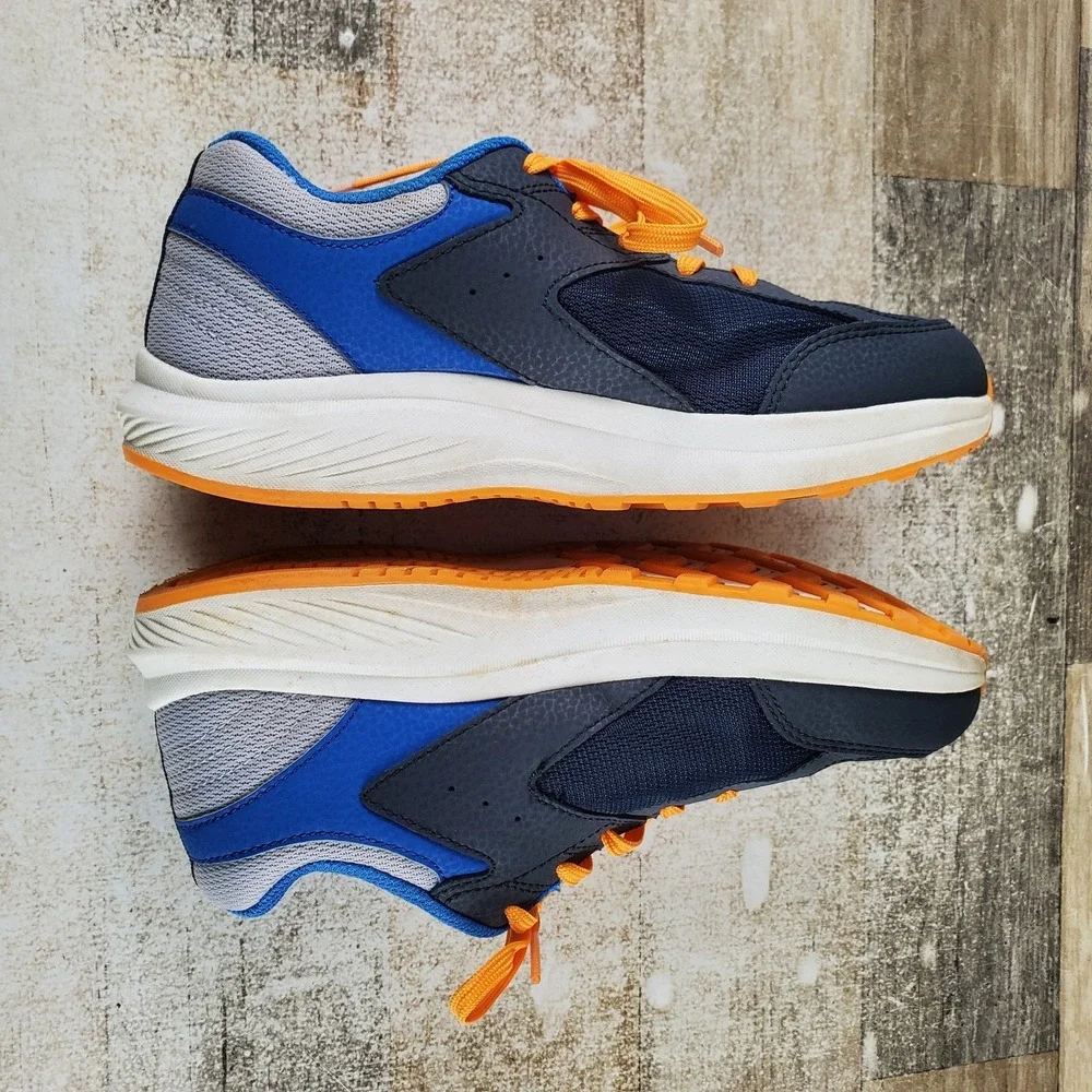 Saucony Cohesion Kids Shoes Sz 4 M Athletic Navy Peel Blue Leather Sneakers